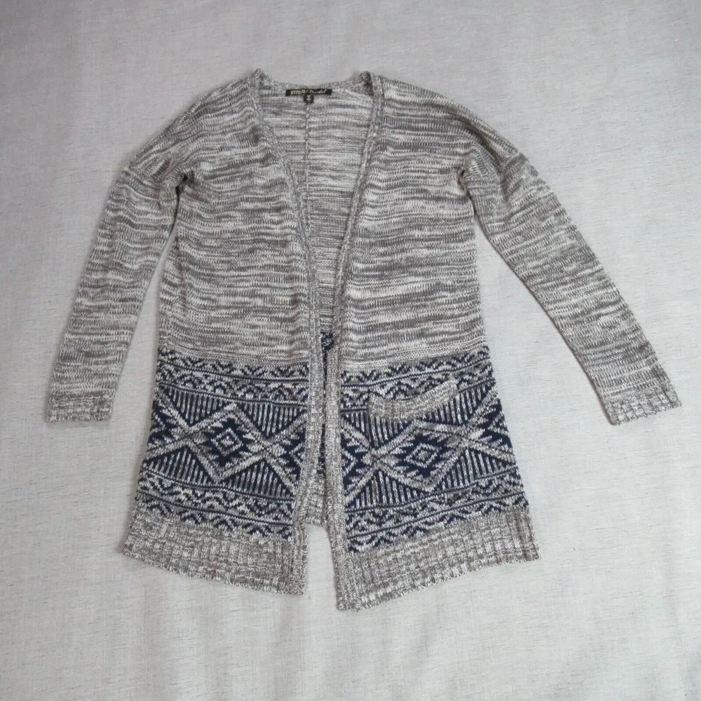 Gypsies & Moondust Cardigan Sweater Womens Size M Gray Aztec Open Front Cozy